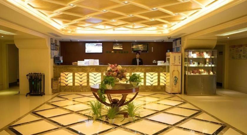 格林豪泰苏州姑苏区火车站北广场好百年婚纱城快捷酒店 外观 照片